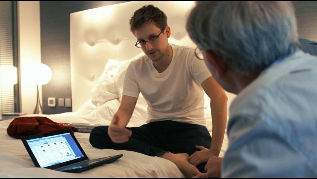 Edward Snowden Feet 4715636